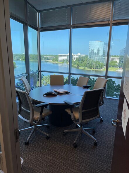 More Photos Of 1780 Hughes Landing Blvd, The Woodlands Office For Lease