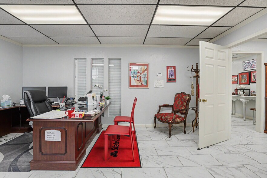 More Photos Of 3701 N Meridian Ave, Oklahoma City Office For Sale