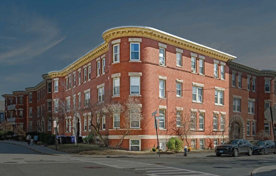 Primary Photo Of 60 Greenough St, Brookline Apartments For Sale