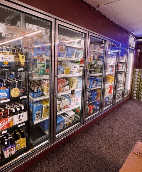 More Photos Of 2345 County Road H2, Mounds View Freestanding For Sale