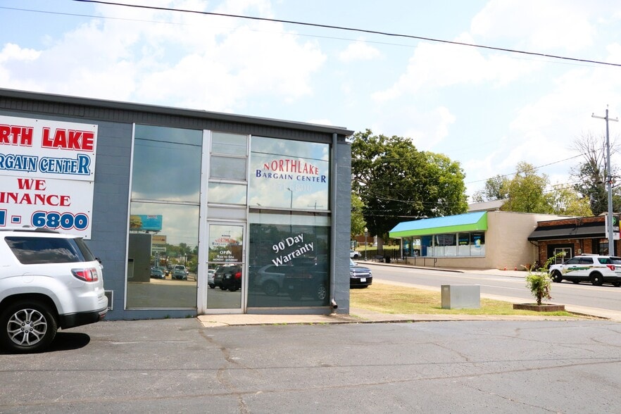More Photos Of 214 W Main St, Gallatin Auto Dealership For Lease