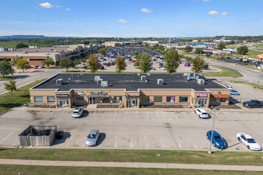 Primary Photo Of 4840 Asbury Rd, Dubuque Storefront Retail Office For Lease