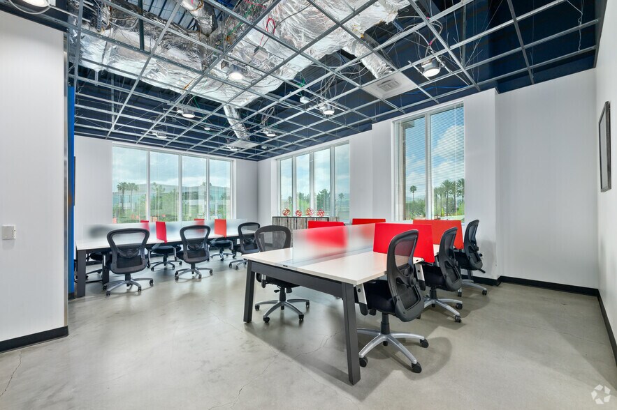 More Photos Of 473 E Carnegie Dr, San Bernardino Coworking Space