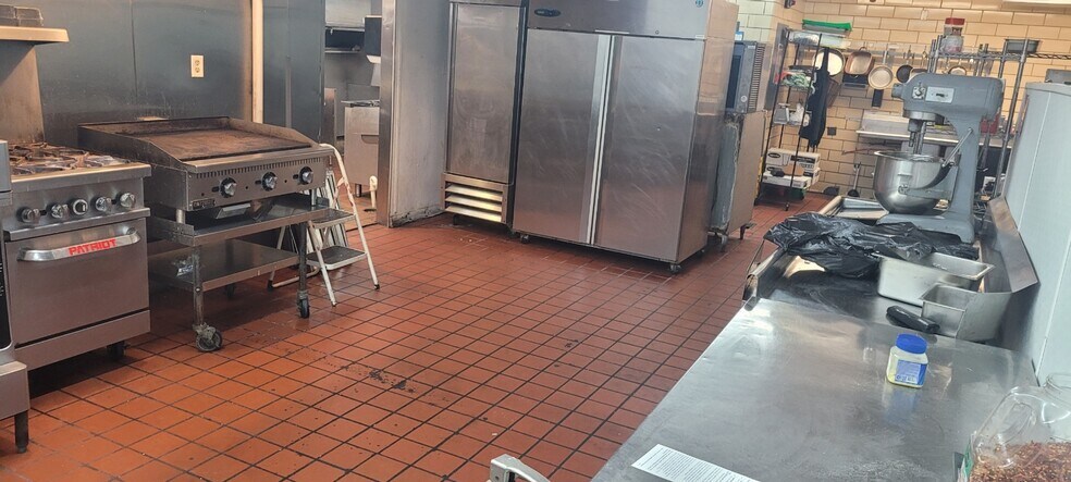 More Photos Of 2435 Brice Rd, Reynoldsburg Restaurant For Sale