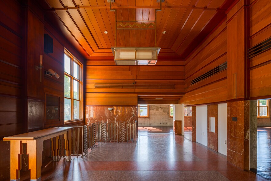 More Photos Of 1248 5th St, Santa Monica Office For Sale