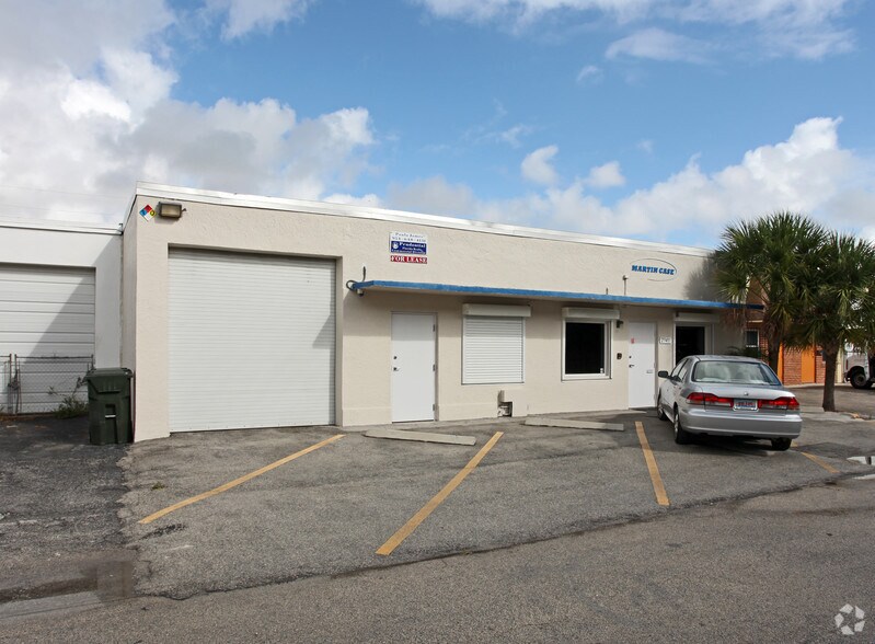 Primary Photo Of 2341 NW 30th St, Oakland Park Warehouse For Sale