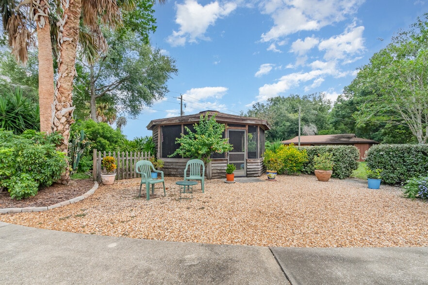 More Photos Of 155 11th Ave, Osteen Specialty For Sale