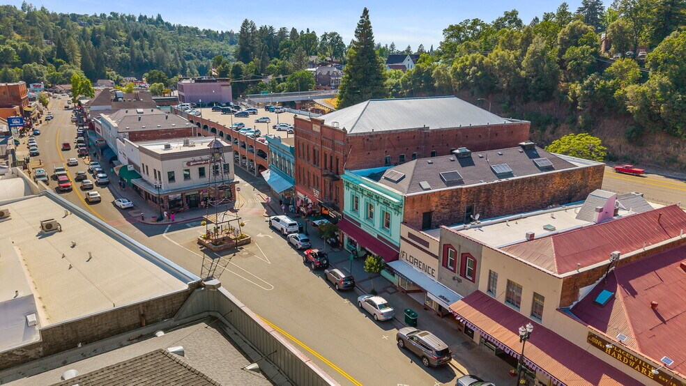 More Photos Of 435 Main St, Placerville Storefront For Sale