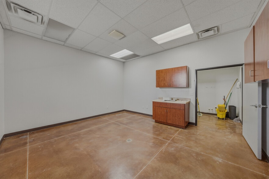 More Photos Of 2740 Homestead Rd, Pahrump Assisted Living For Sale