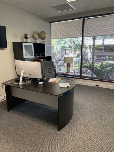 More Photos Of 11770 US Highway 1, Palm Beach Gardens Office For Lease