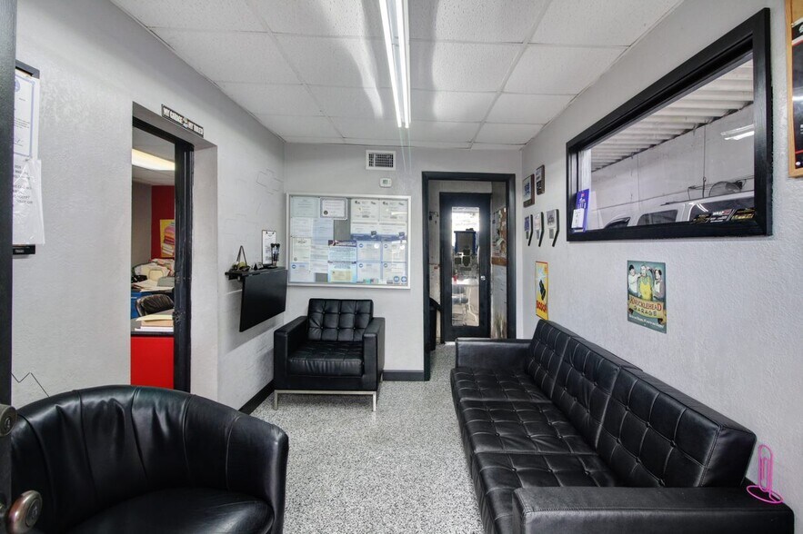 More Photos Of 313 SW 13th Ave, Pompano Beach Service For Lease