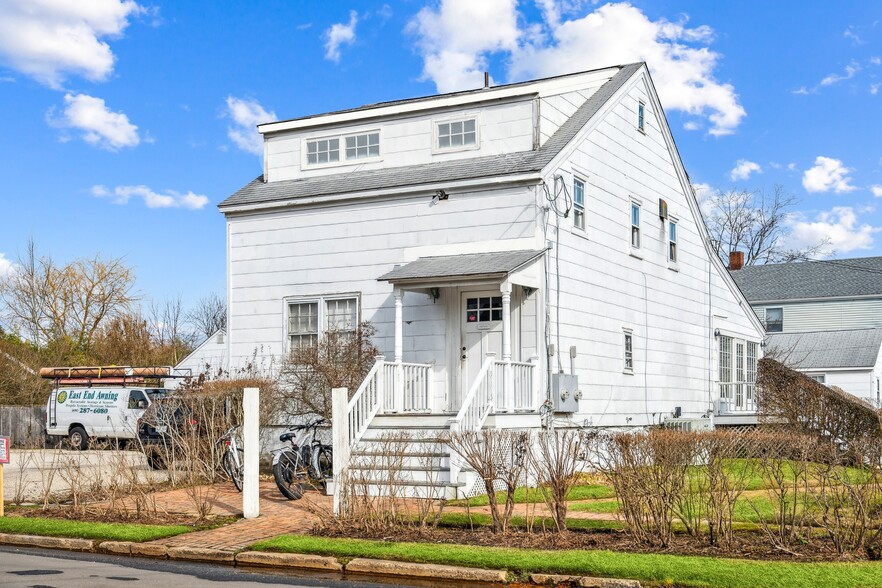 Primary Photo Of 23 Bridge St, Sag Harbor Freestanding For Sale