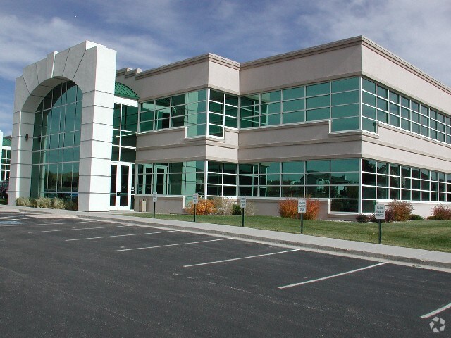 More Photos Of 15435 Gleneagle Dr, Colorado Springs Medical For Lease
