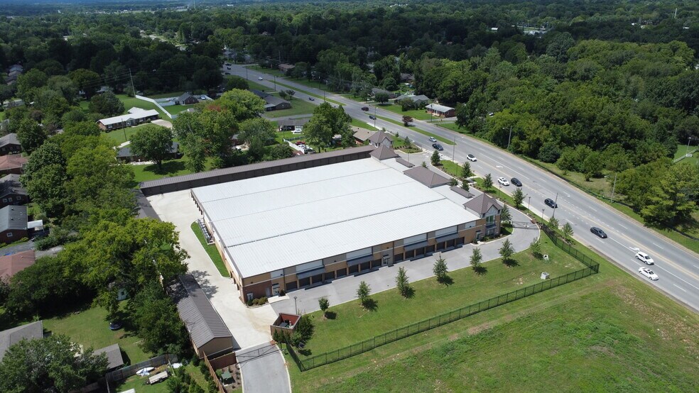 More Photos Of 757 W Northfield Blvd, Murfreesboro Self Storage For Sale