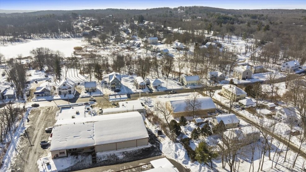 More Photos Of 210 Main St, Leicester Flex For Sale