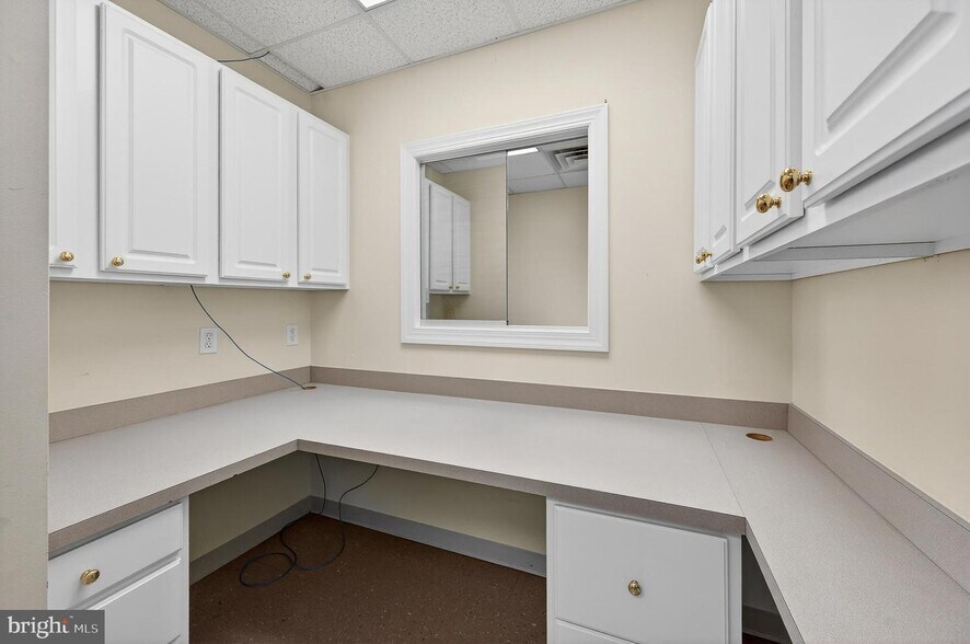 More Photos Of 7117 Salem Fields Blvd, Fredericksburg Office For Lease