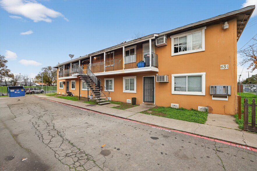 More Photos Of , Sacramento Multifamily For Sale