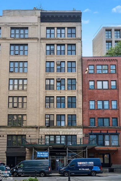 More Photos Of 8 Beach St, New York Apartments For Sale