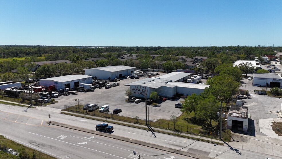 More Photos Of 5404 33rd St E, Bradenton Distribution For Lease