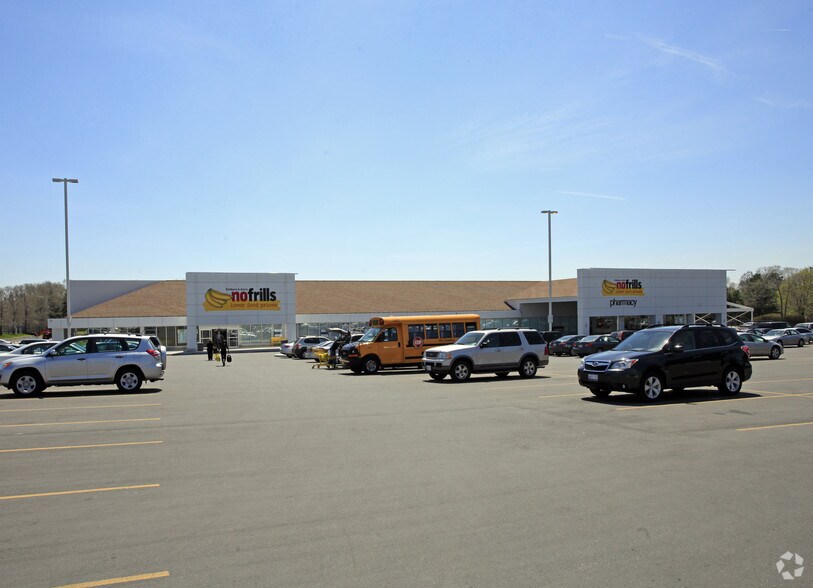 Primary Photo Of 245 Dixon Rd, Toronto Supermarket For Lease