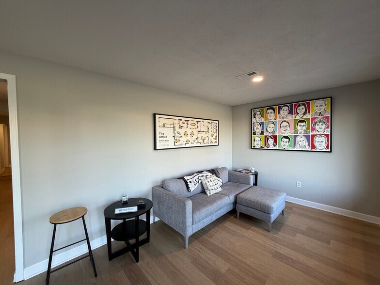More Photos Of 1507 N Main St, Franklin Medical For Sale