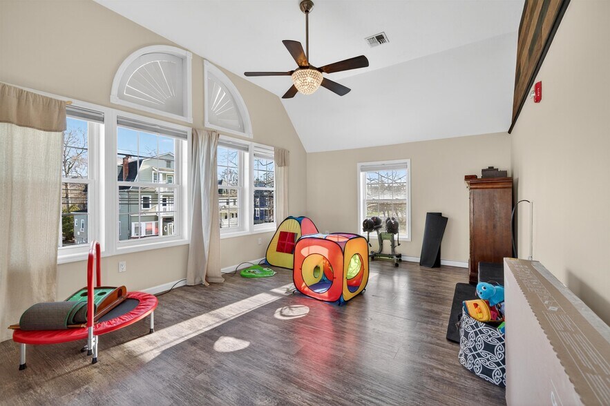 More Photos Of 531 Route 32, Highland Mills Office For Sale