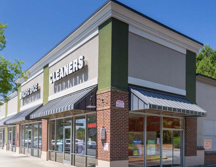 More Photos Of 6230-6242 Old Highway 5, Woodstock Unknown For Lease