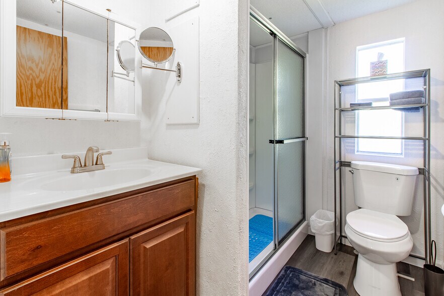 More Photos Of 20221 SW 5th Pl, Dunnellon Specialty For Sale