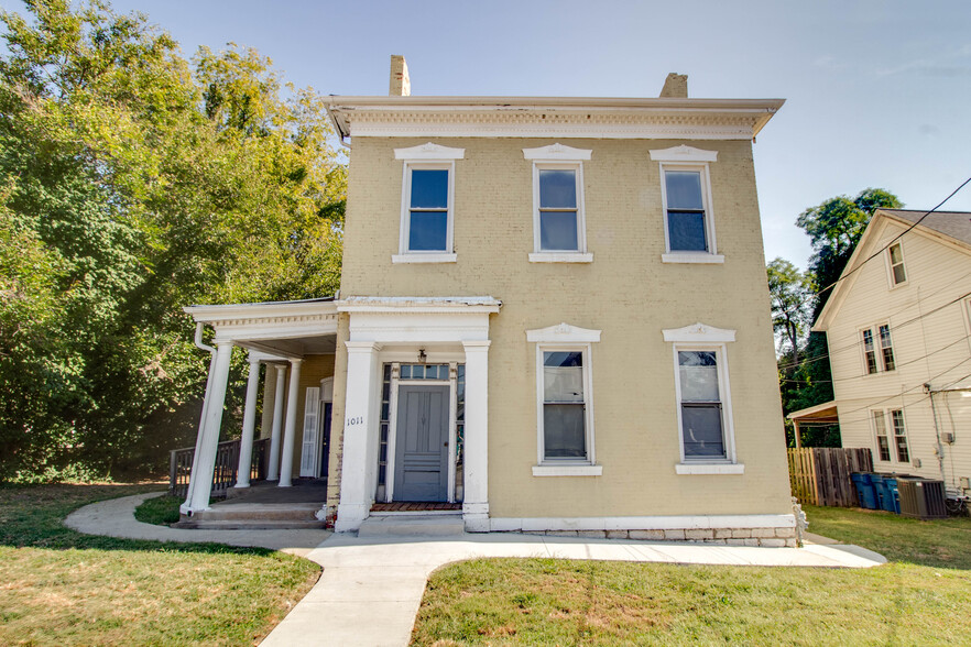 Primary Photo Of 1011 State St, Alton Apartments For Sale