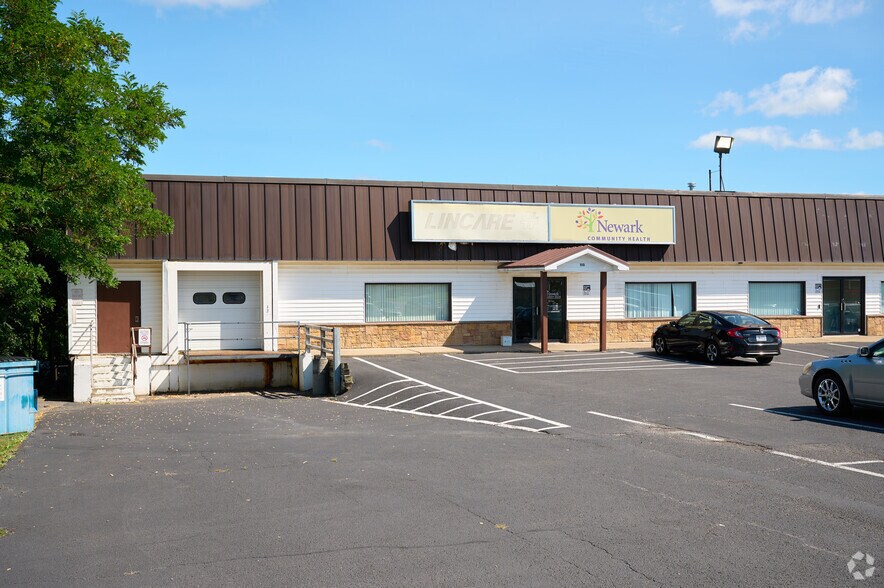 More Photos Of , Newark Unknown For Sale