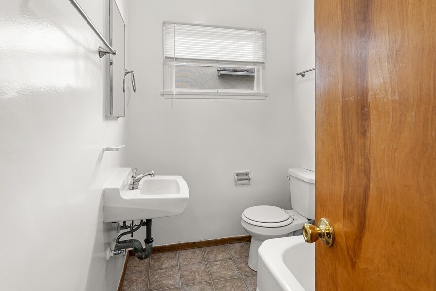 More Photos Of , Alhambra Multifamily For Sale