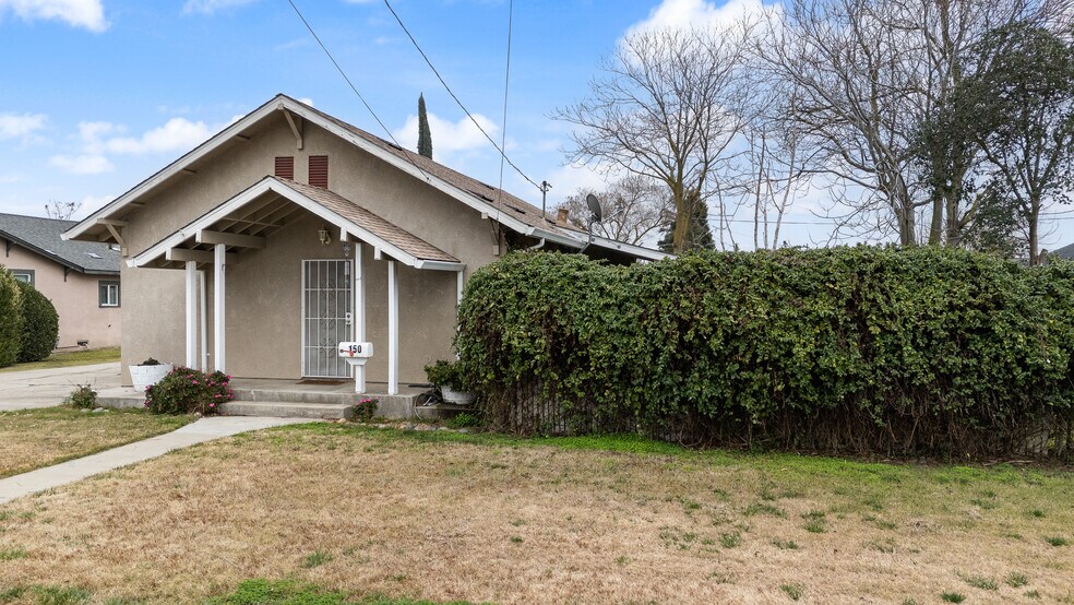 More Photos Of 150 N Acacia Ave, Ripon Multifamily For Sale