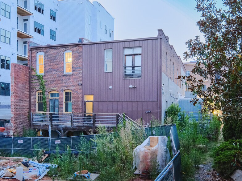 More Photos Of 141 W Main Ave, Gastonia General Retail For Sale