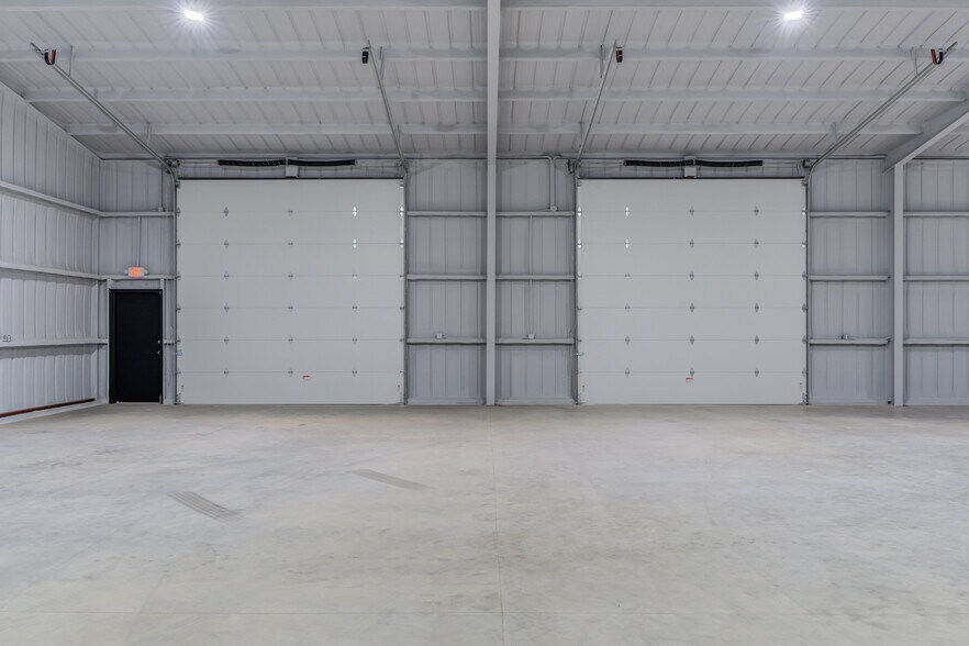 More Photos Of 11418 CR 2220, Lubbock Warehouse For Sale