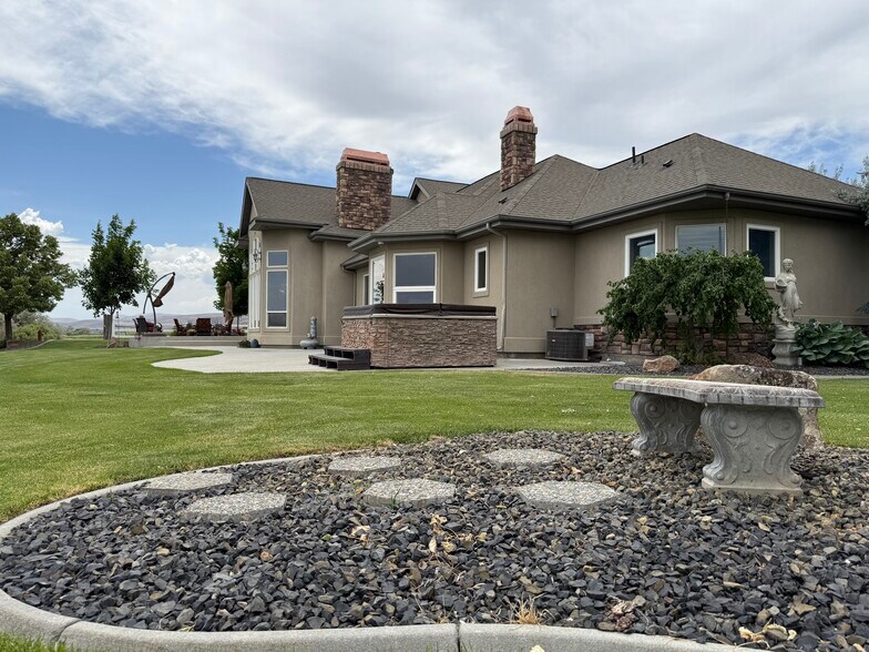 More Photos Of 400 Washington St, Adrian Land For Sale