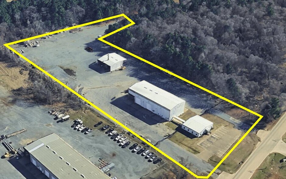 More Photos Of 540-Four S Pine Hill Landfill Rd, Kilgore Light Distribution For Lease