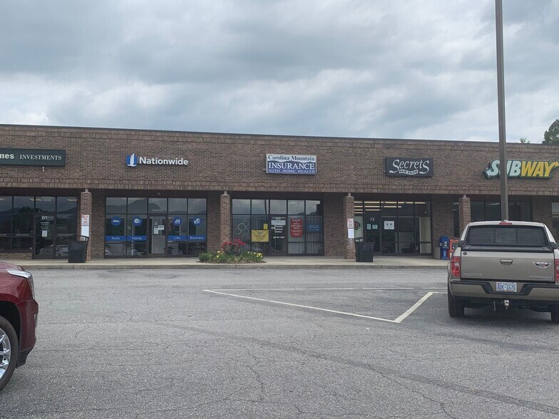 More Photos Of 901 Smokey Park Hwy, Candler Freestanding For Lease