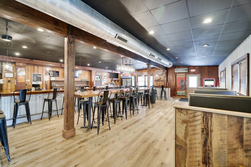 More Photos Of 2624 State Route 534, Albrightsville Hotel For Sale