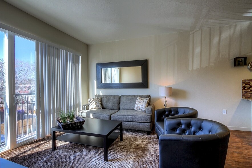 More Photos Of 1552 E 17th Ave, Denver Apartments For Lease