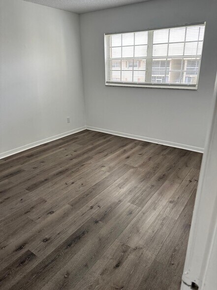 More Photos Of 1656 Sunny Brook Ln NE, Palm Bay Apartments For Sale