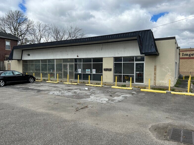 More Photos Of 309 Ruffner Ave, Charleston Convenience Store For Lease