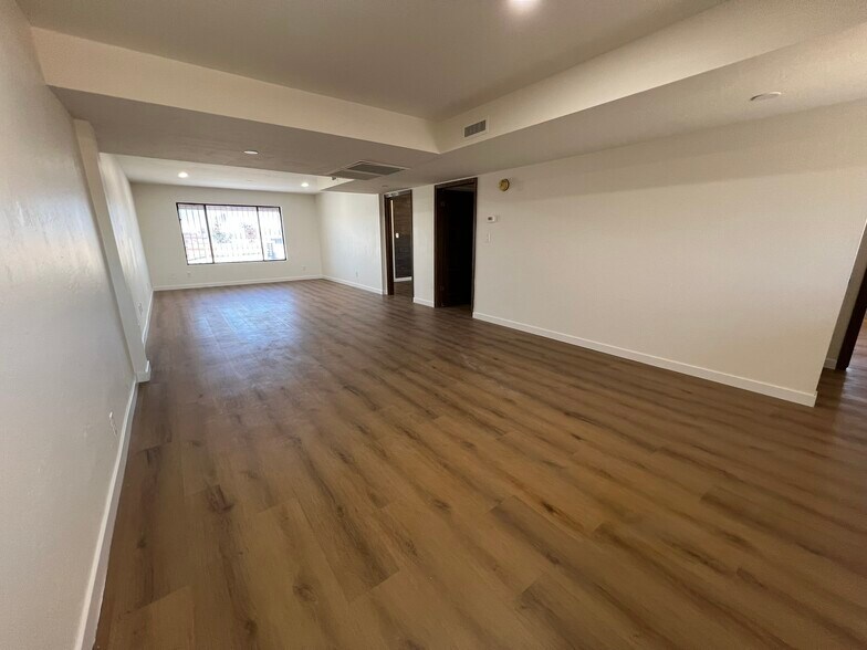 More Photos Of 3335 N 16th St, Phoenix Loft Creative Space For Lease