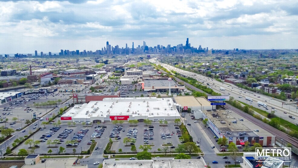 More Photos Of 2367 W Logan Blvd, Chicago Health Club For Lease