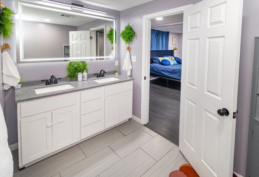 More Photos Of 903 Edgar St, Evansville Multifamily For Sale