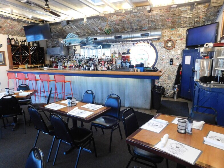 More Photos Of 5793 E Pickwick Rd, Syracuse Restaurant For Sale