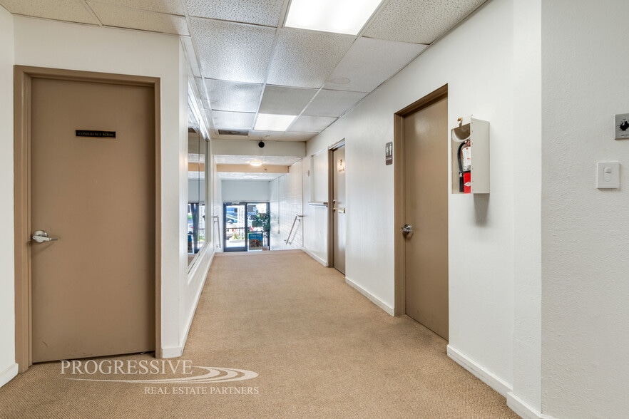 More Photos Of 211-230 S Riverside Ave, Rialto Storefront Retail Office For Lease