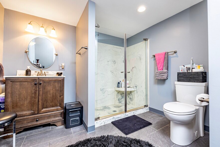 More Photos Of 103 N Boggs St, De Graff Specialty For Sale