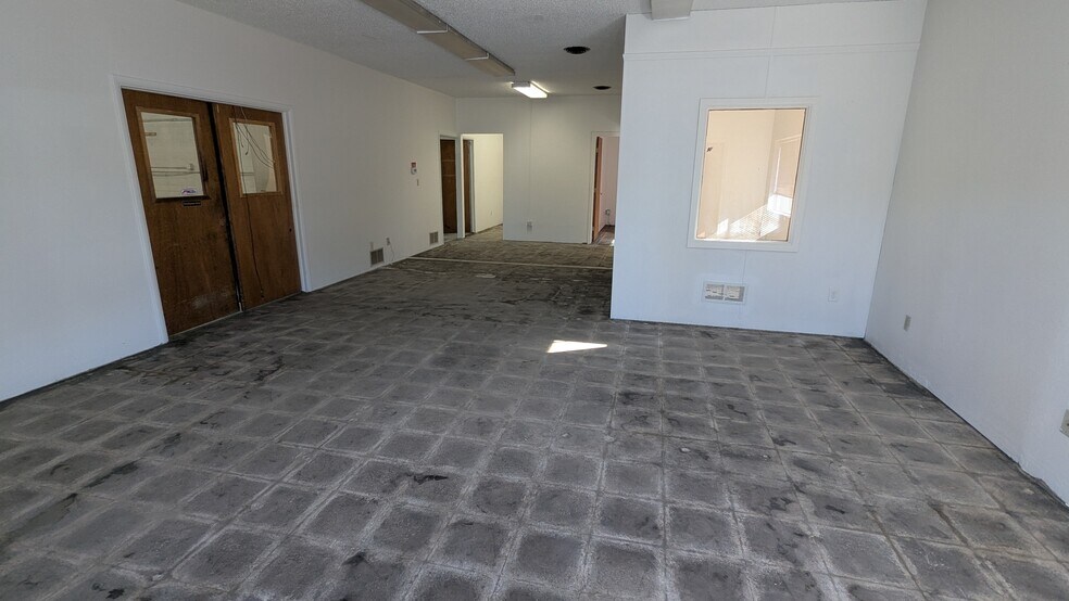 More Photos Of , Garden City Industrial For Sale