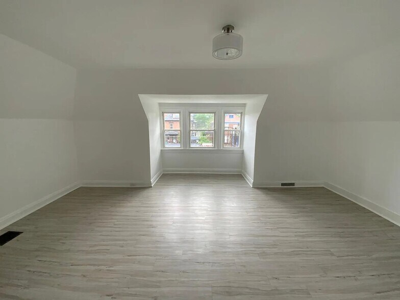 More Photos Of , Pittsburgh Multifamily For Sale