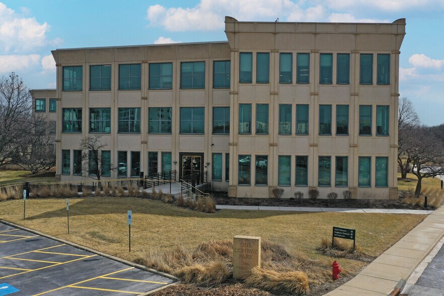 More Photos Of , Lake Forest Office For Sale